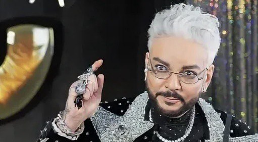 Киркоров осудил «гнусные пасквили» и выразил разочарование в связи с нападками на Пугачеву