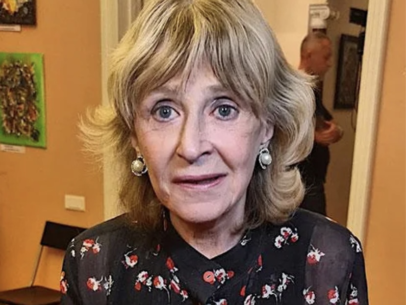 Тревога поклонников: 82-летняя Регина Дубовицкая радует близких, но вызывает беспокойство
